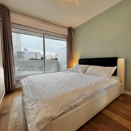 Appartement Avec Balcon Vue Sur La Defense Courbevoie Exterior foto